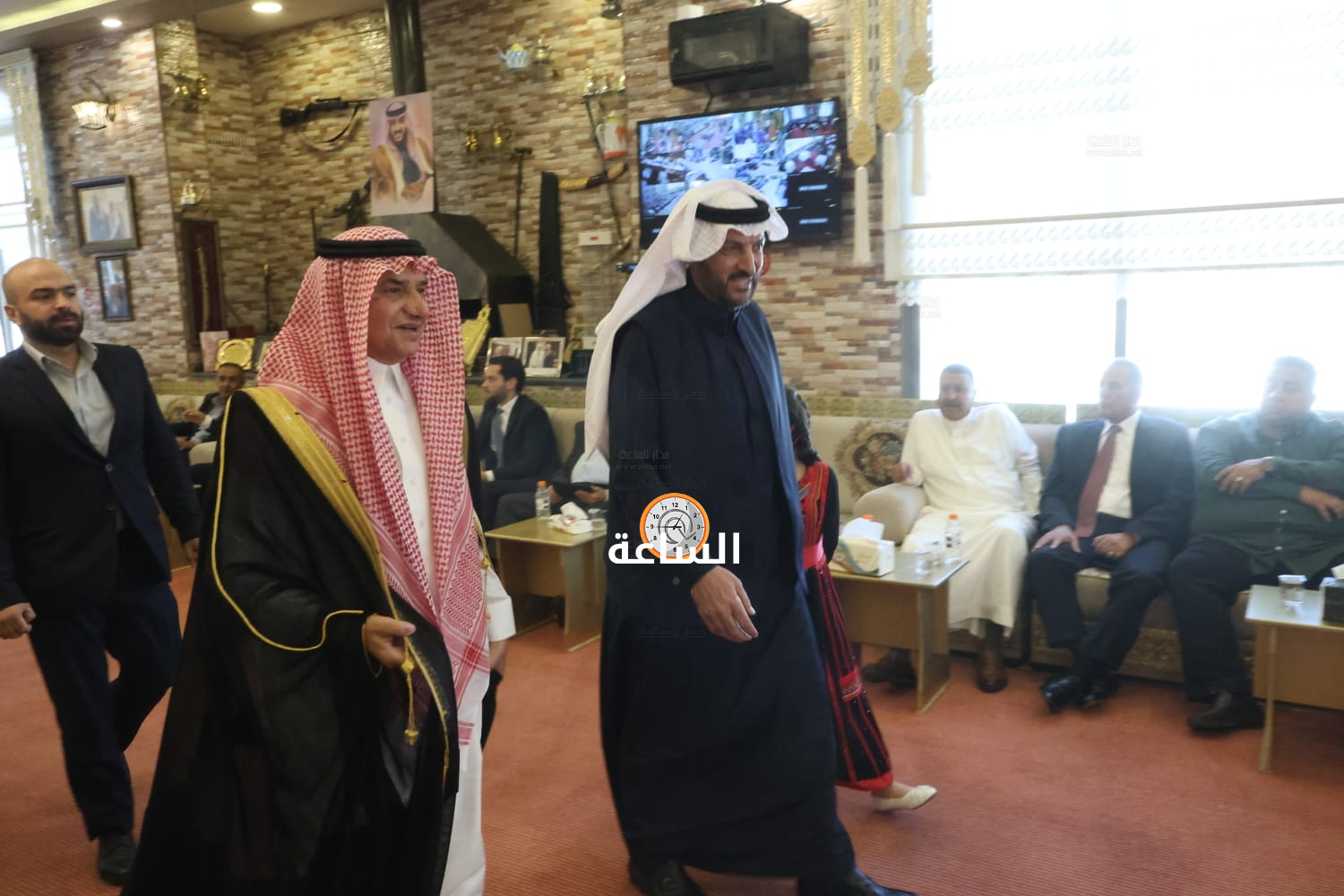 Madar Al-Saa Images 0.24499822041351615