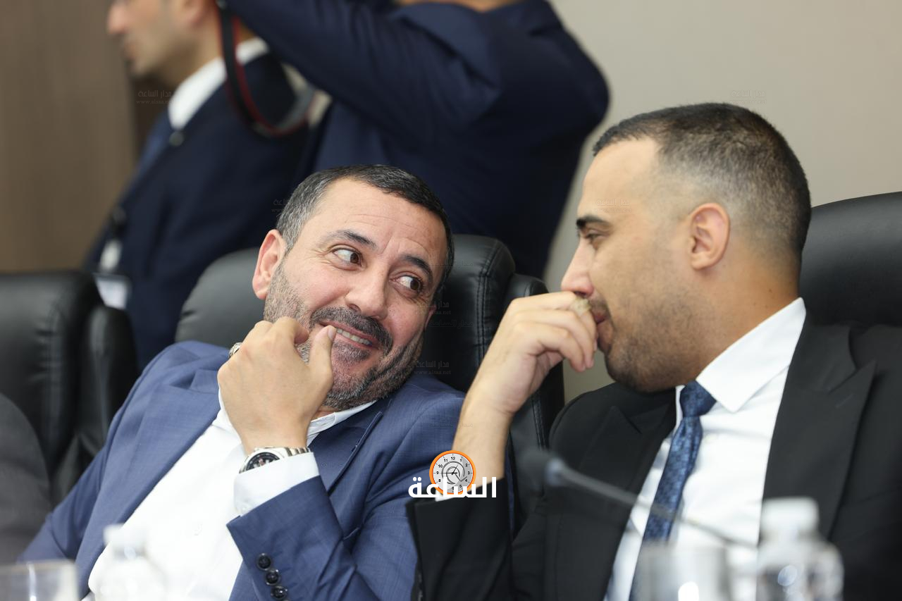 Madar Al-Saa Images 0.11217313137768148