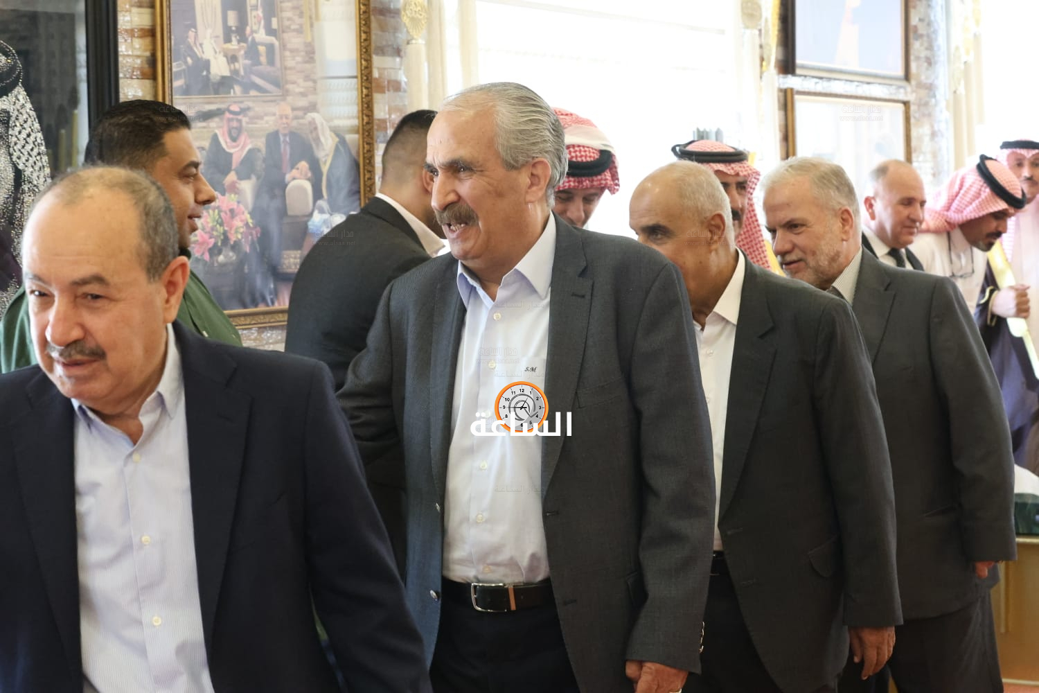 Madar Al-Saa Images 0.692860424973417