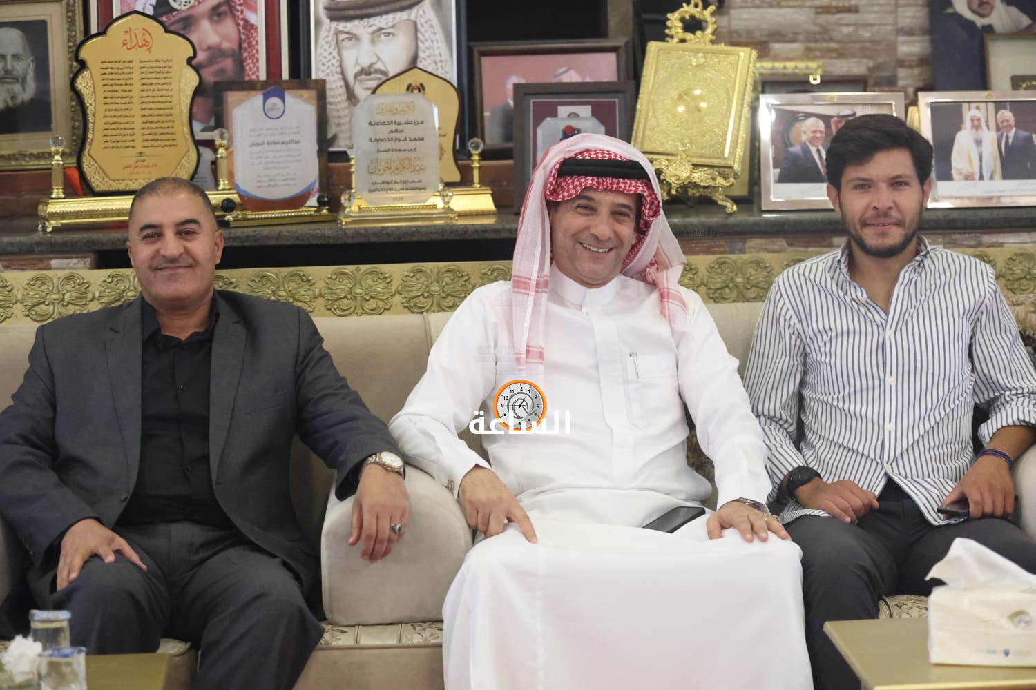 Madar Al-Saa Images 0.42693836617696723