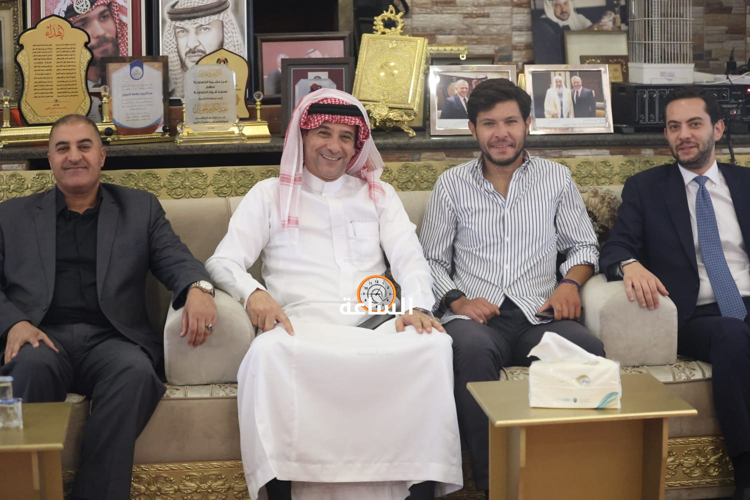 Madar Al-Saa Images 0.9167387829760005