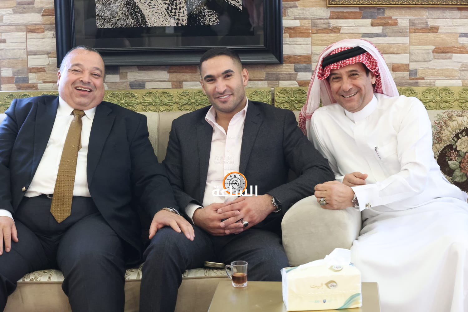 Madar Al-Saa Images 0.6186929219428933