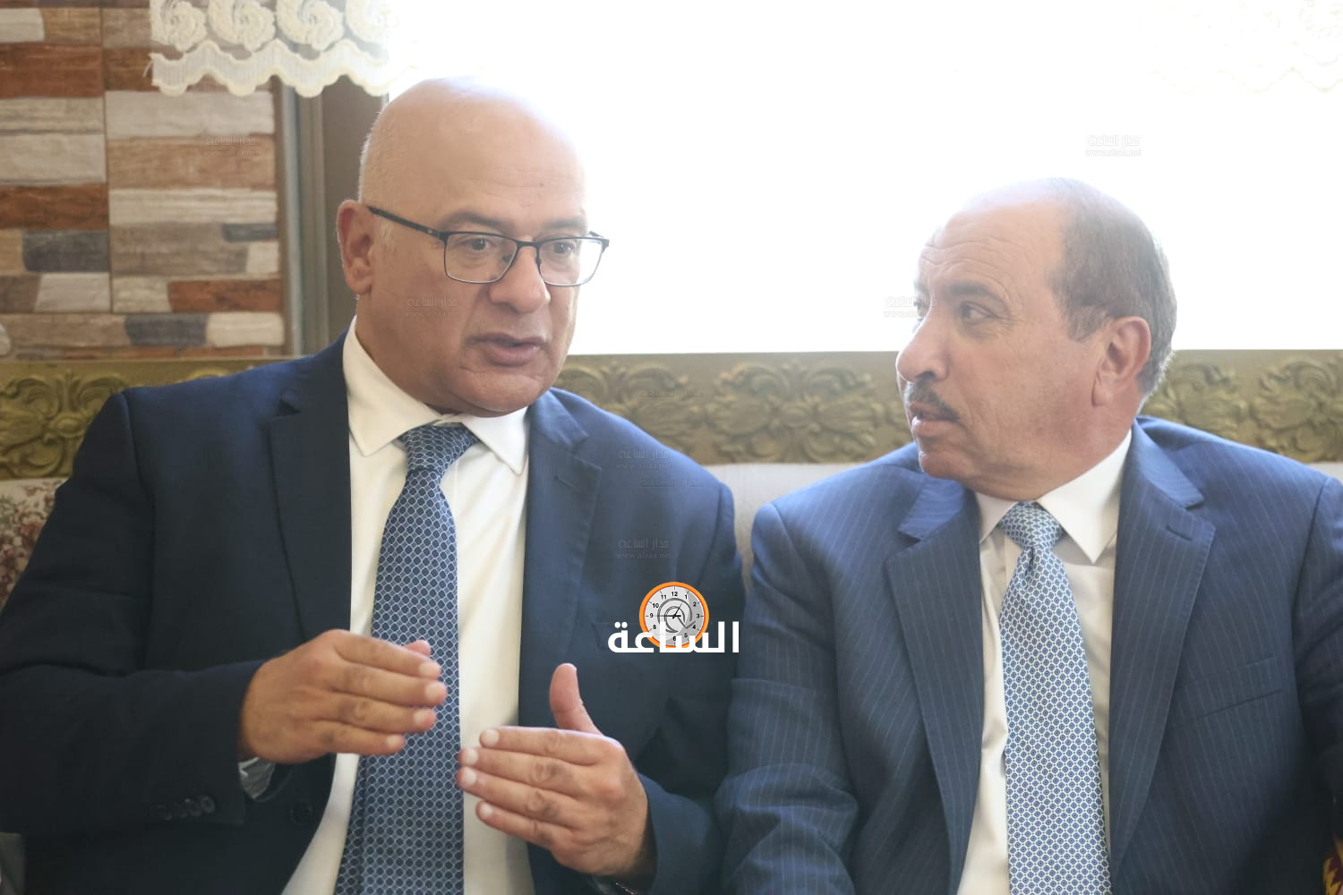 Madar Al-Saa Images 0.5294374275520539