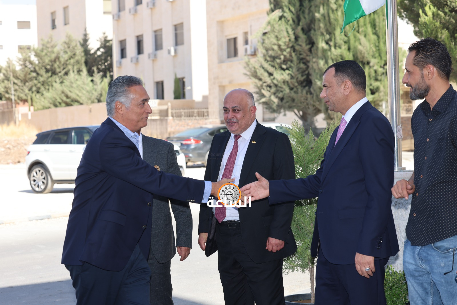 Madar Al-Saa Images 0.40864598484536063