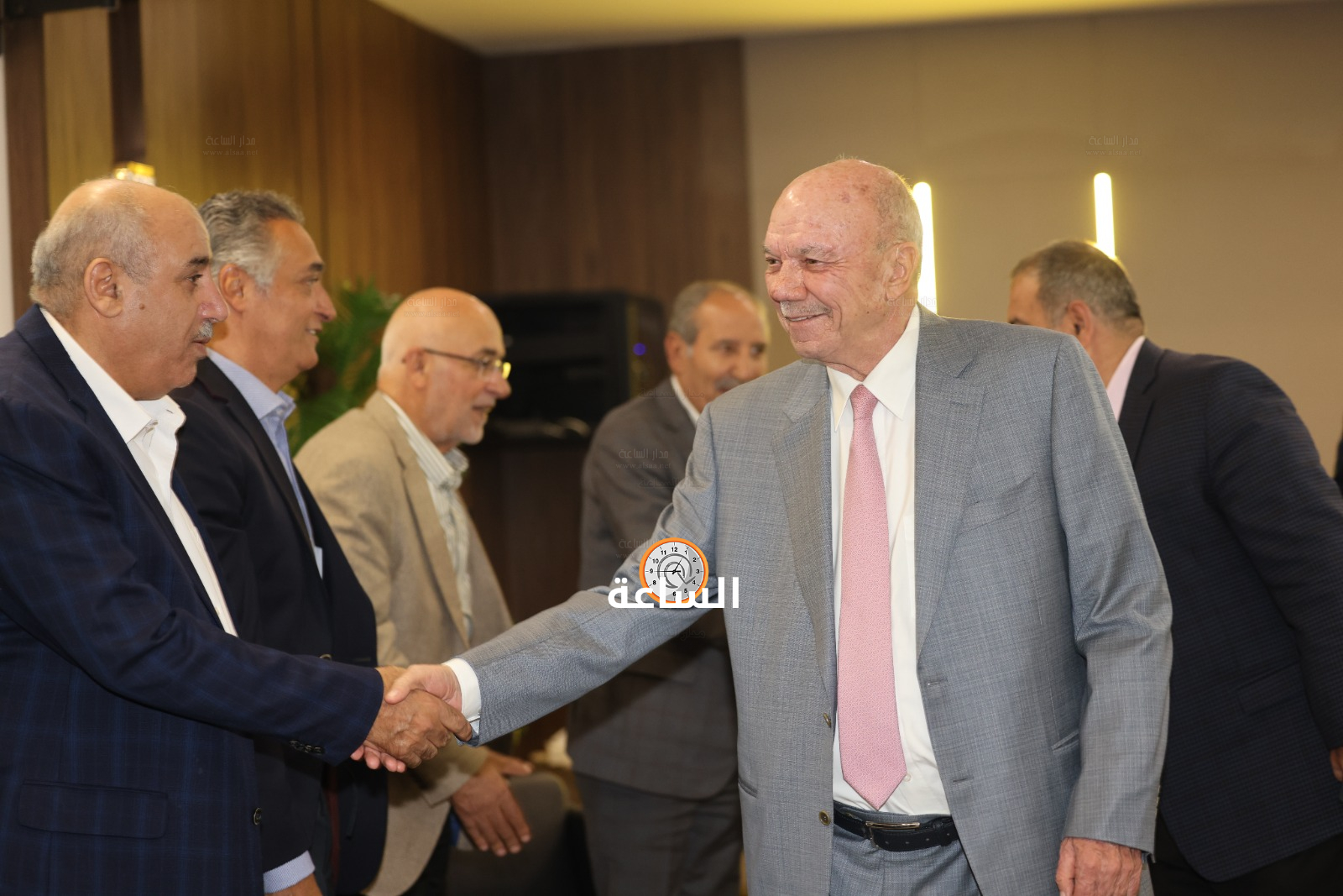 Madar Al-Saa Images 0.6577198859541722