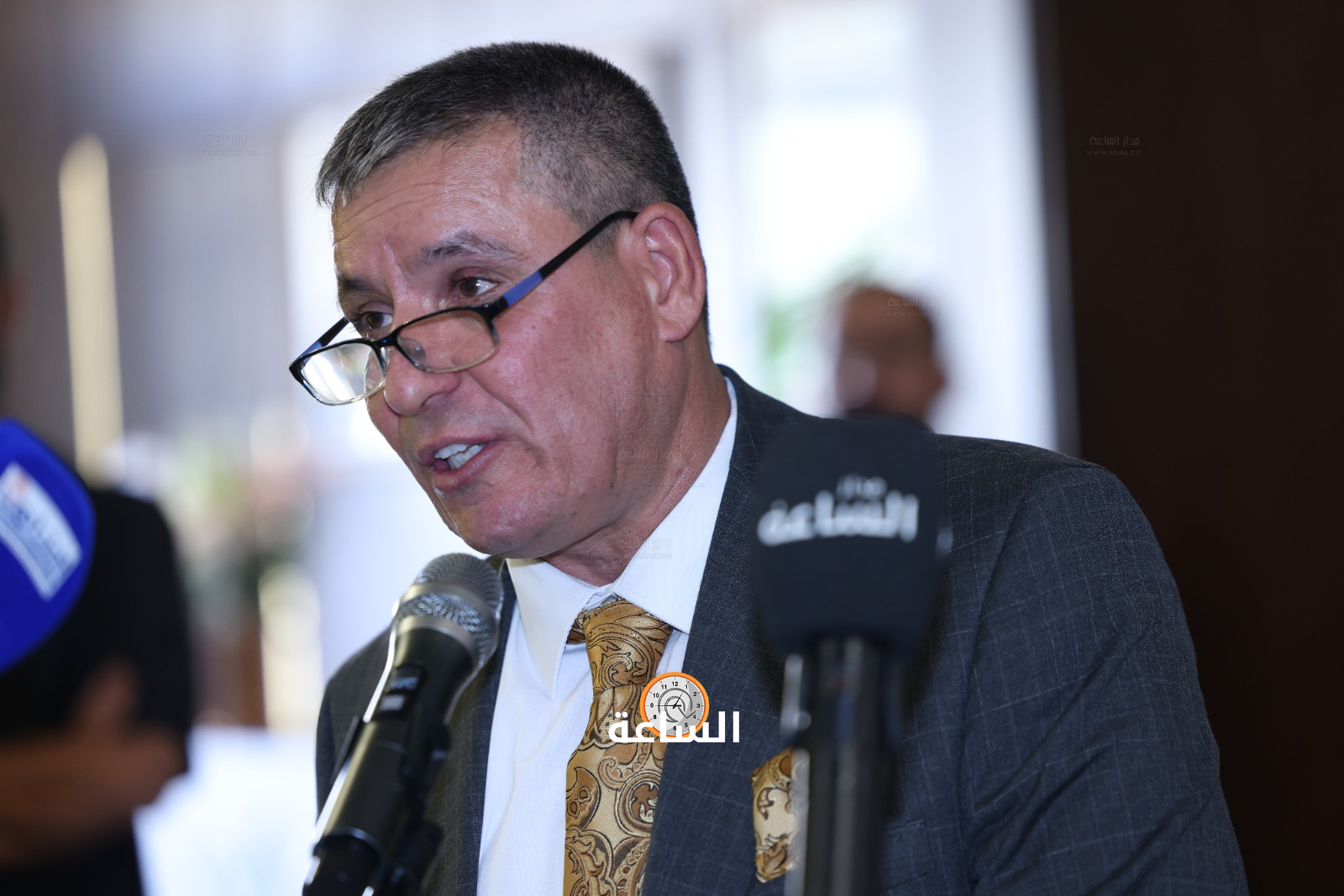 Madar Al-Saa Images 0.690464476181707