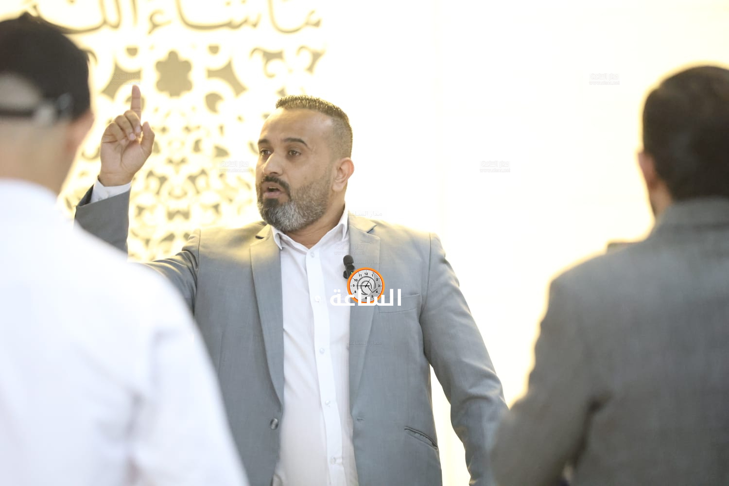 Madar Al-Saa Images 0.20456923423385787