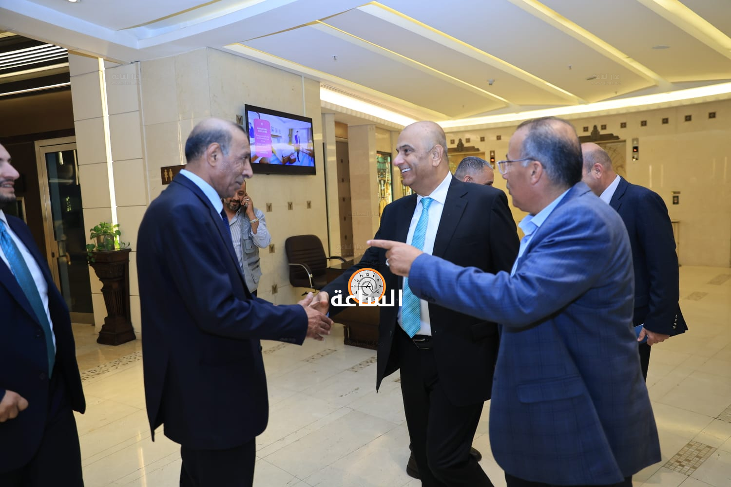 Madar Al-Saa Images 0.41995094807622624
