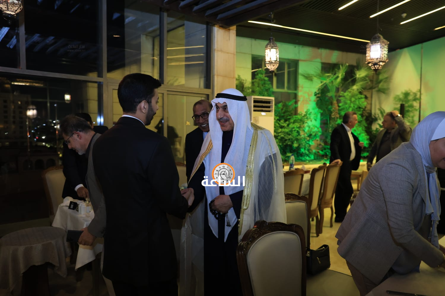 Madar Al-Saa Images 0.3609578676934124