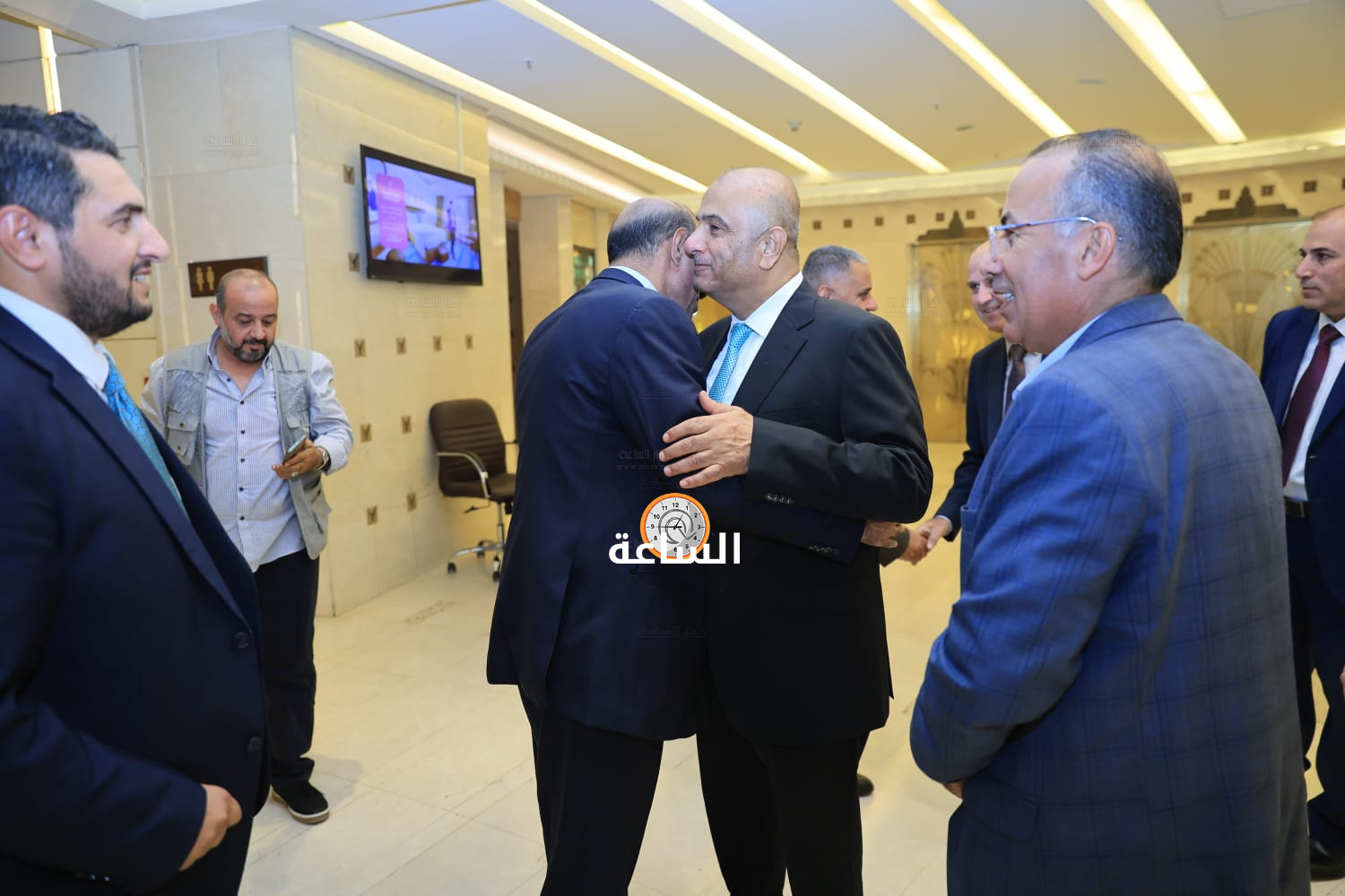 Madar Al-Saa Images 0.48736369347939046