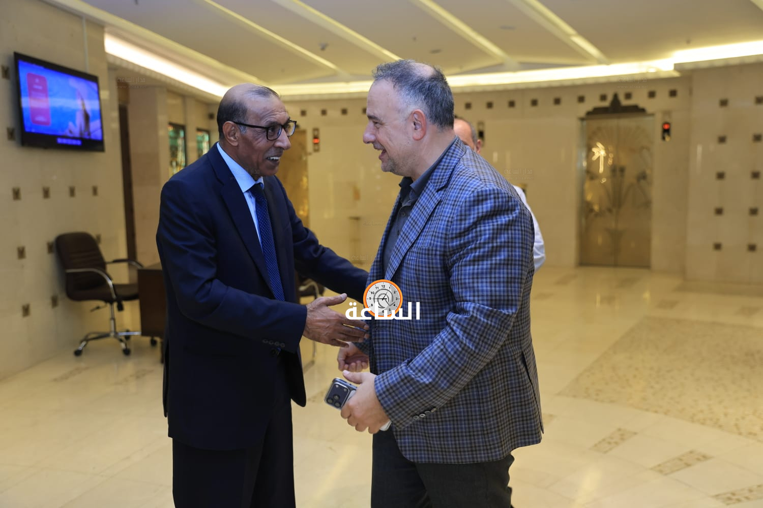 Madar Al-Saa Images 0.44886655008051246