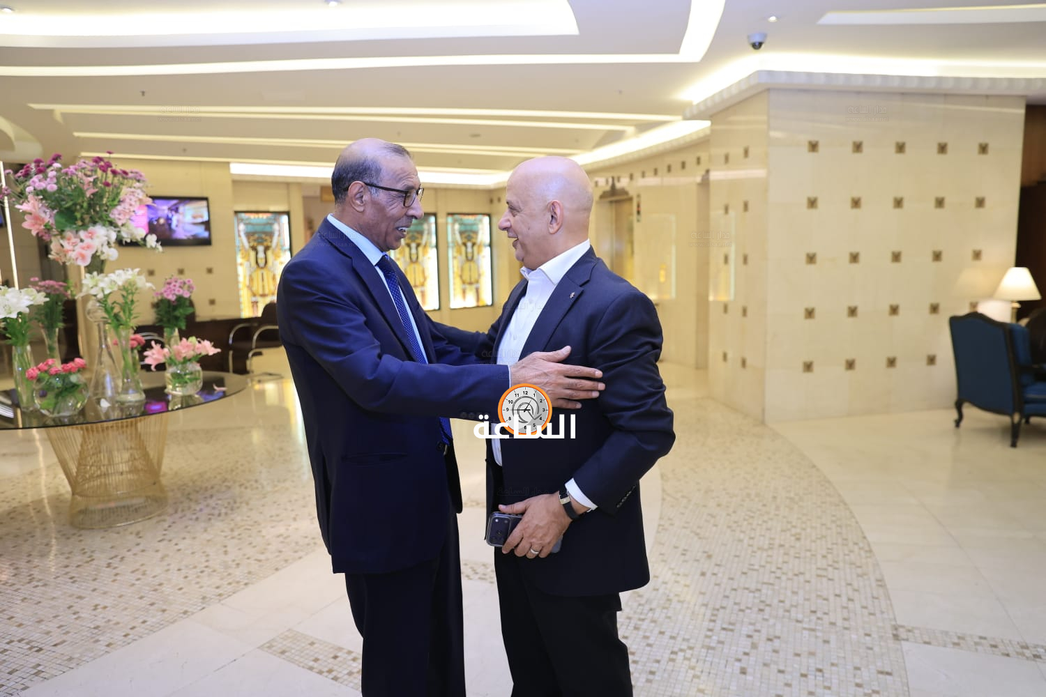 Madar Al-Saa Images 0.21450007218047373