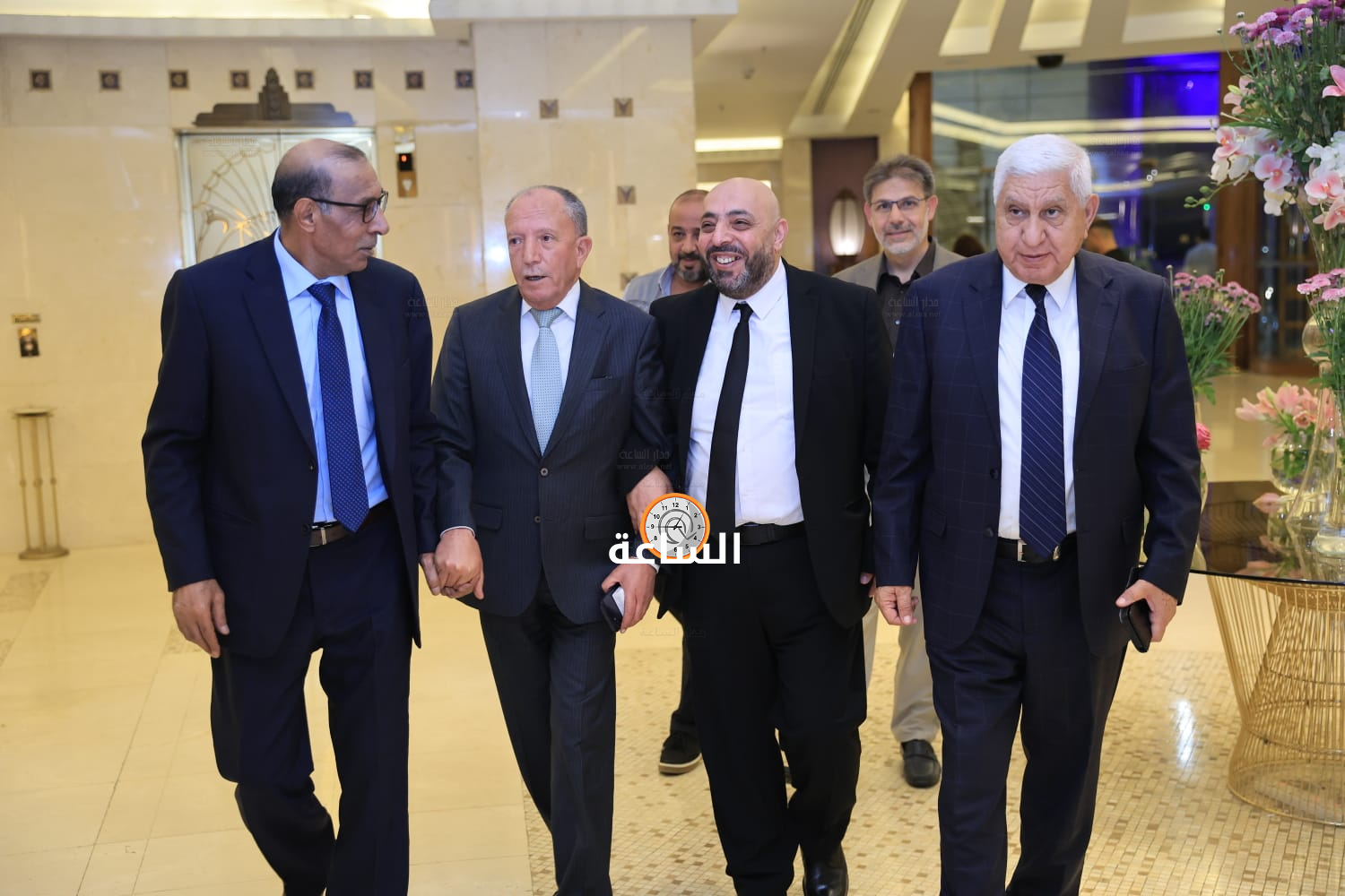 Madar Al-Saa Images 0.4896189241005301
