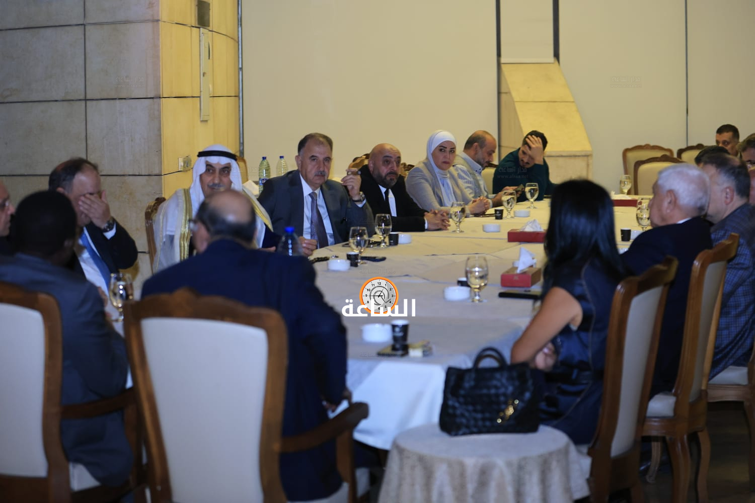 Madar Al-Saa Images 0.8772405670240906