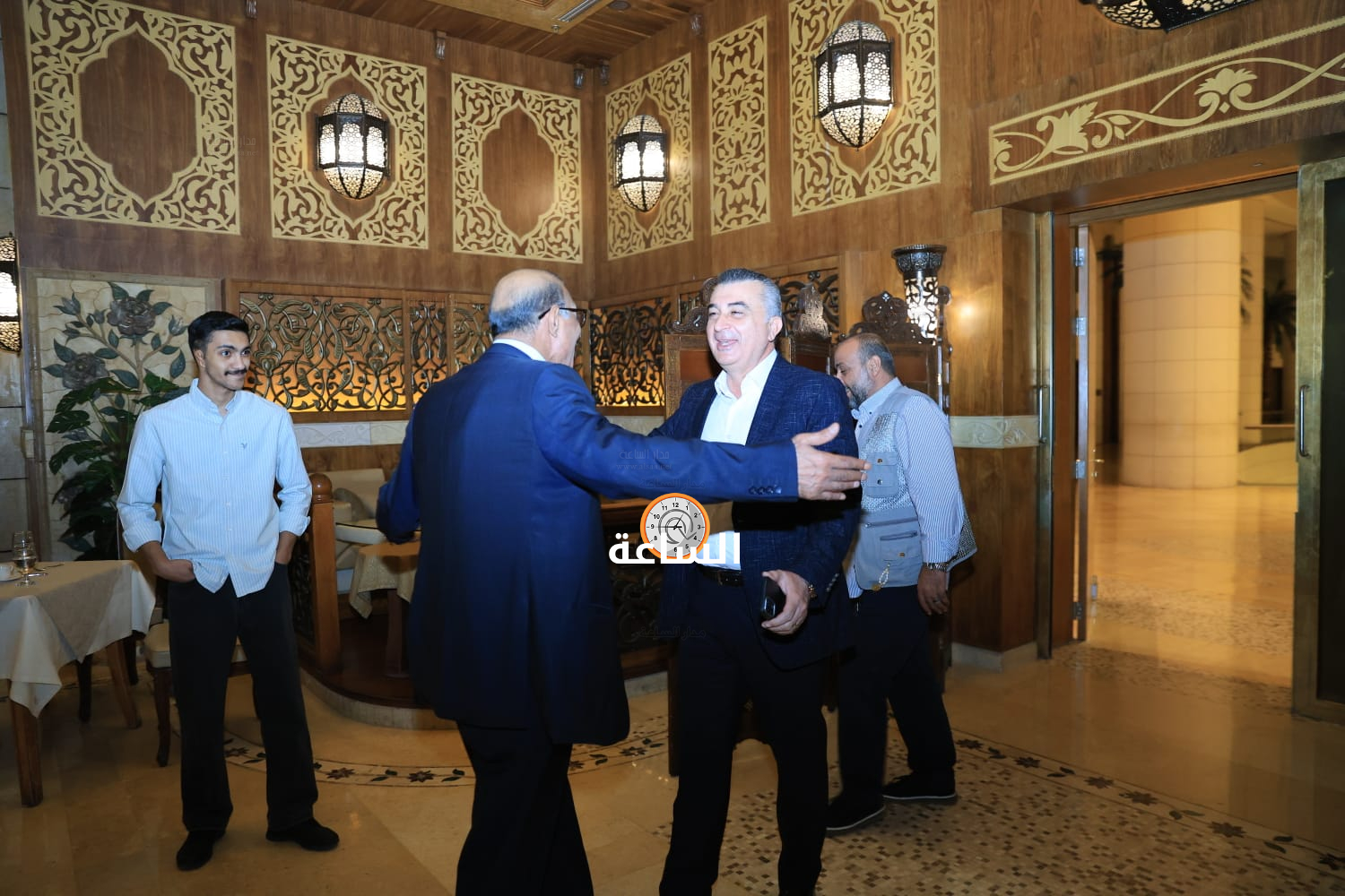 Madar Al-Saa Images 0.09548054902077652