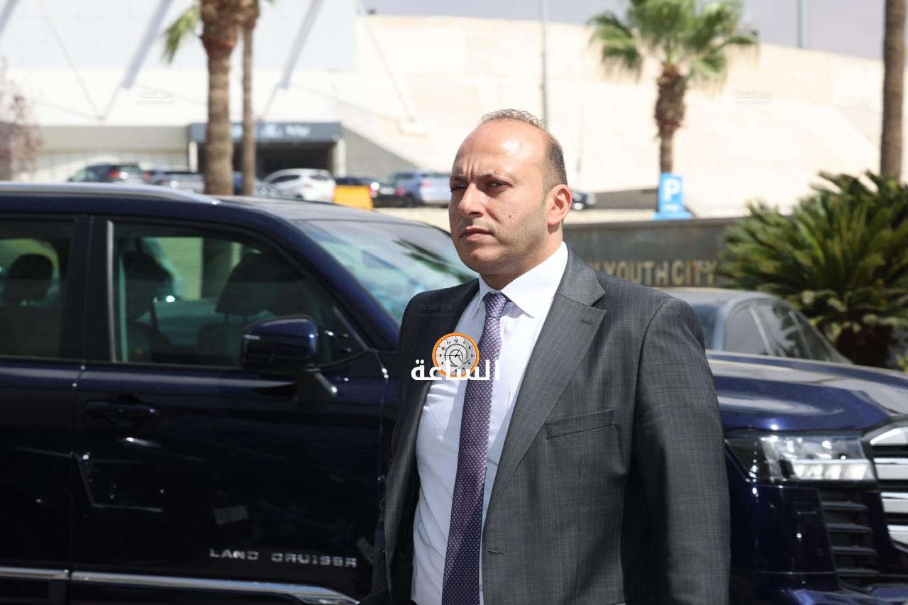 Madar Al-Saa Images 0.5625247828988328