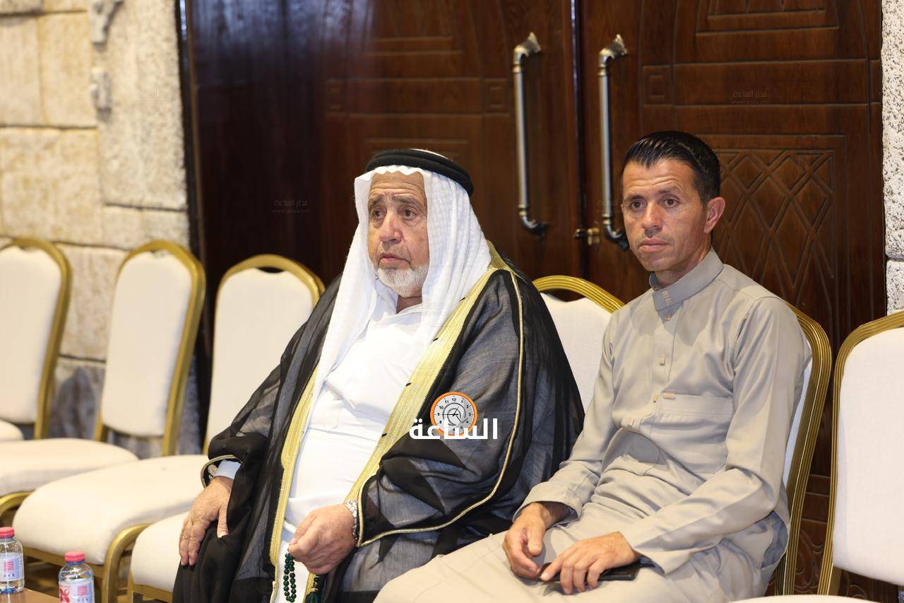 Madar Al-Saa Images 0.861353350009477