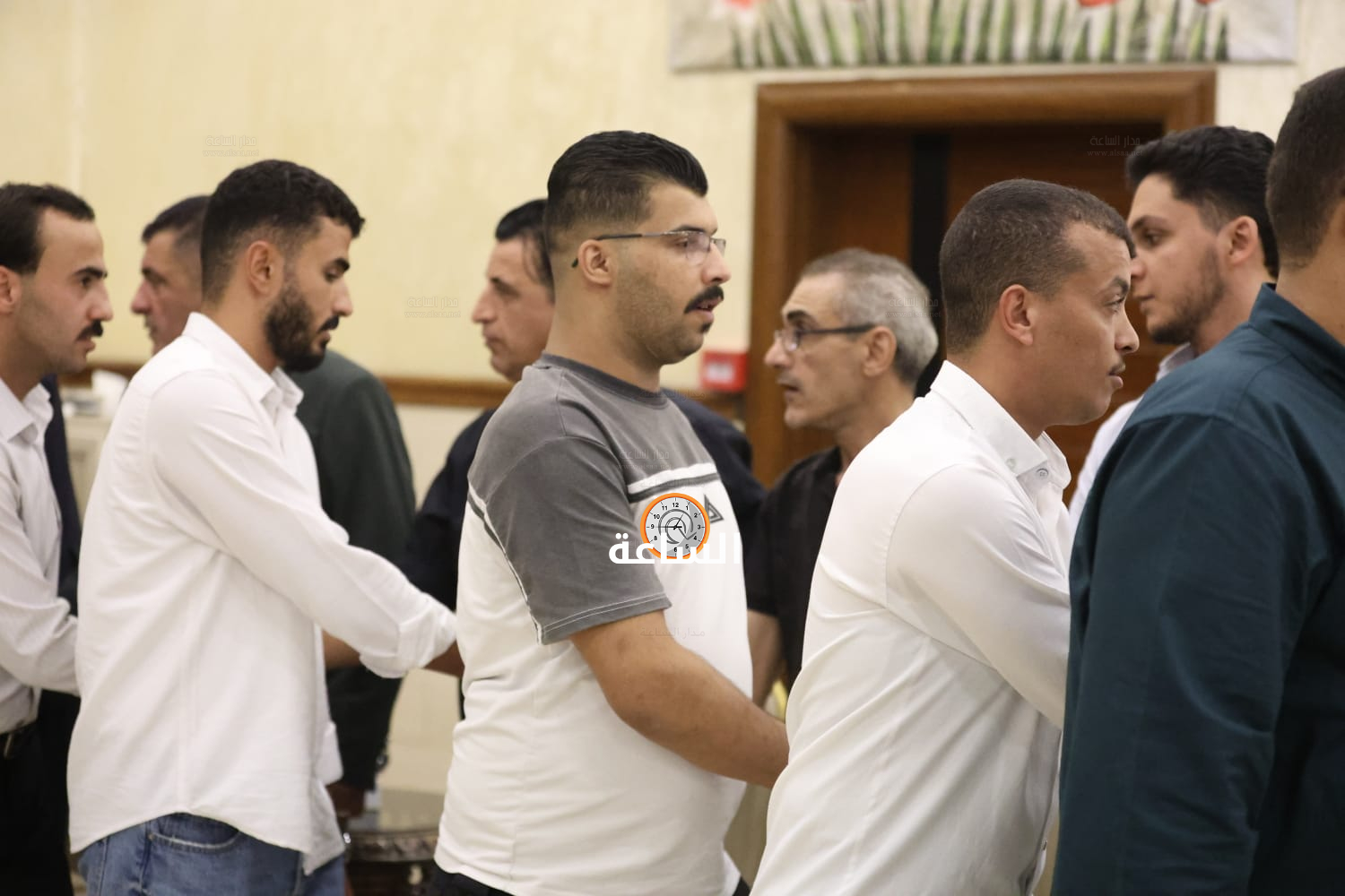 Madar Al-Saa Images 0.18225093817749238