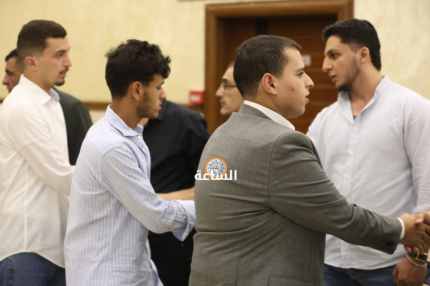 Madar Al-Saa Images 0.25681393085517856