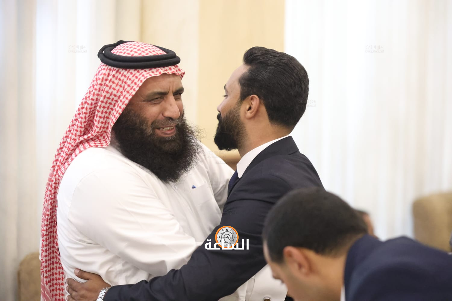 Madar Al-Saa Images 0.23122573544762137