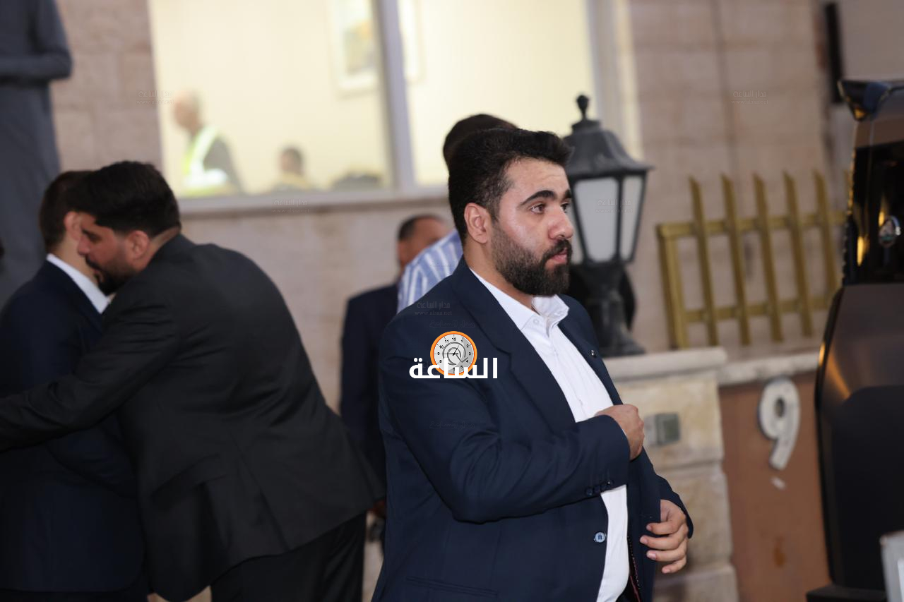Madar Al-Saa Images 0.9962425690112341