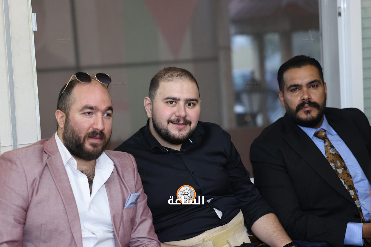 Madar Al-Saa Images 0.9640452238359816