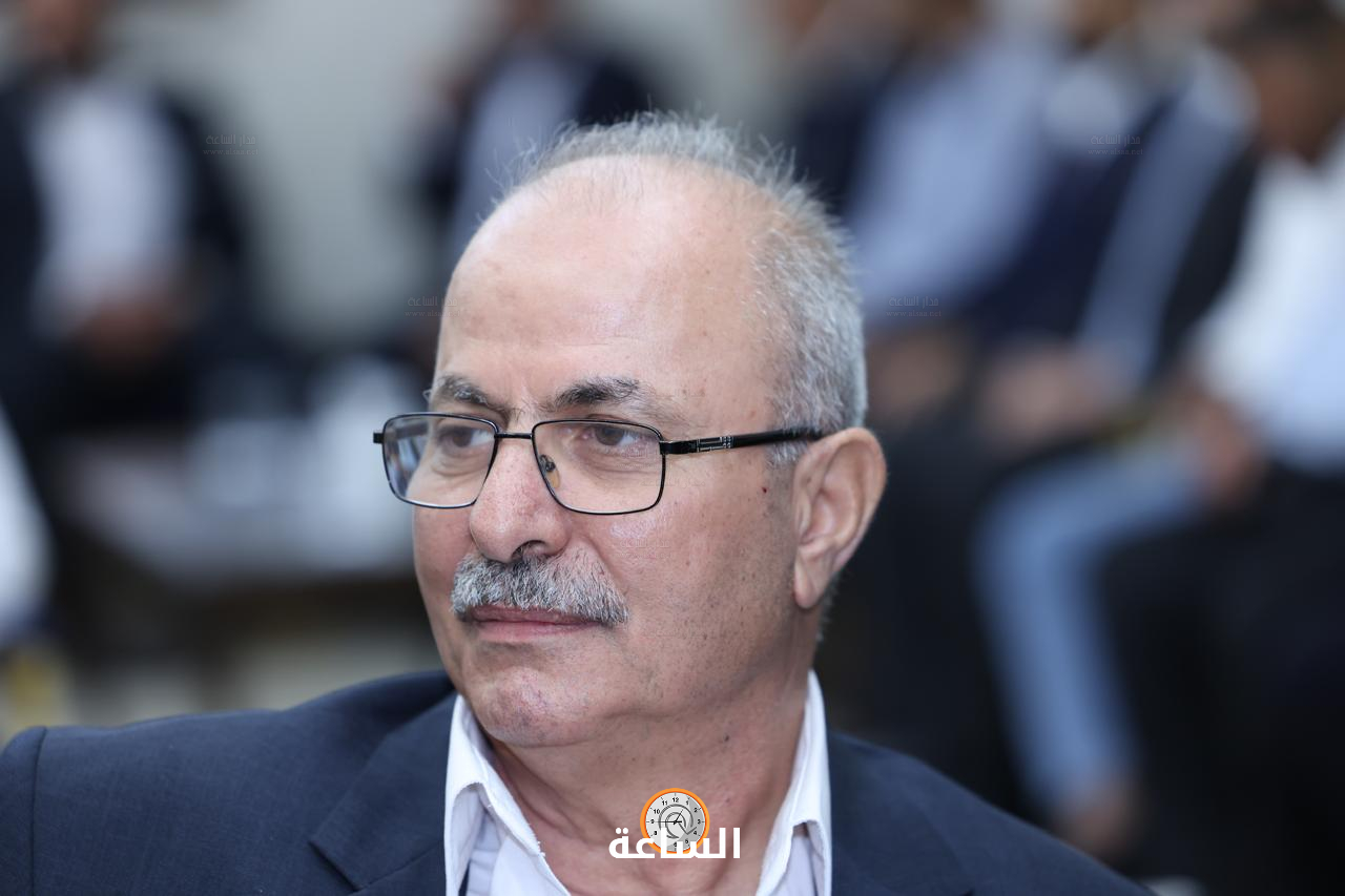 Madar Al-Saa Images 0.3493778777140131