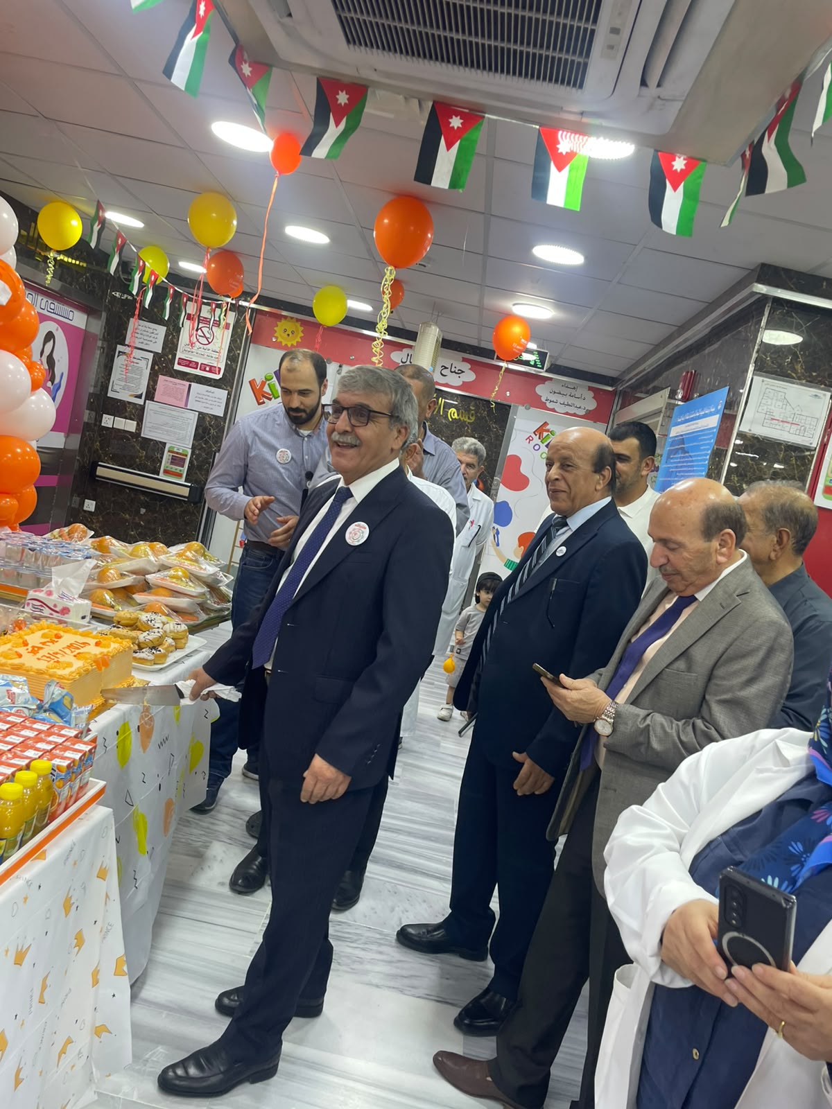 Madar Al-Saa Images 0.5932670910545375