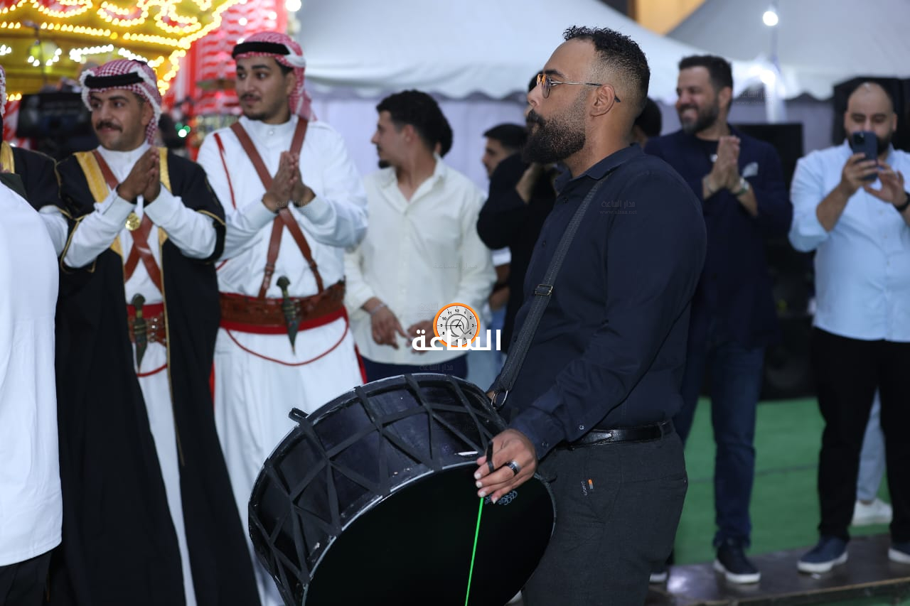 Madar Al-Saa Images 0.07291807899201375