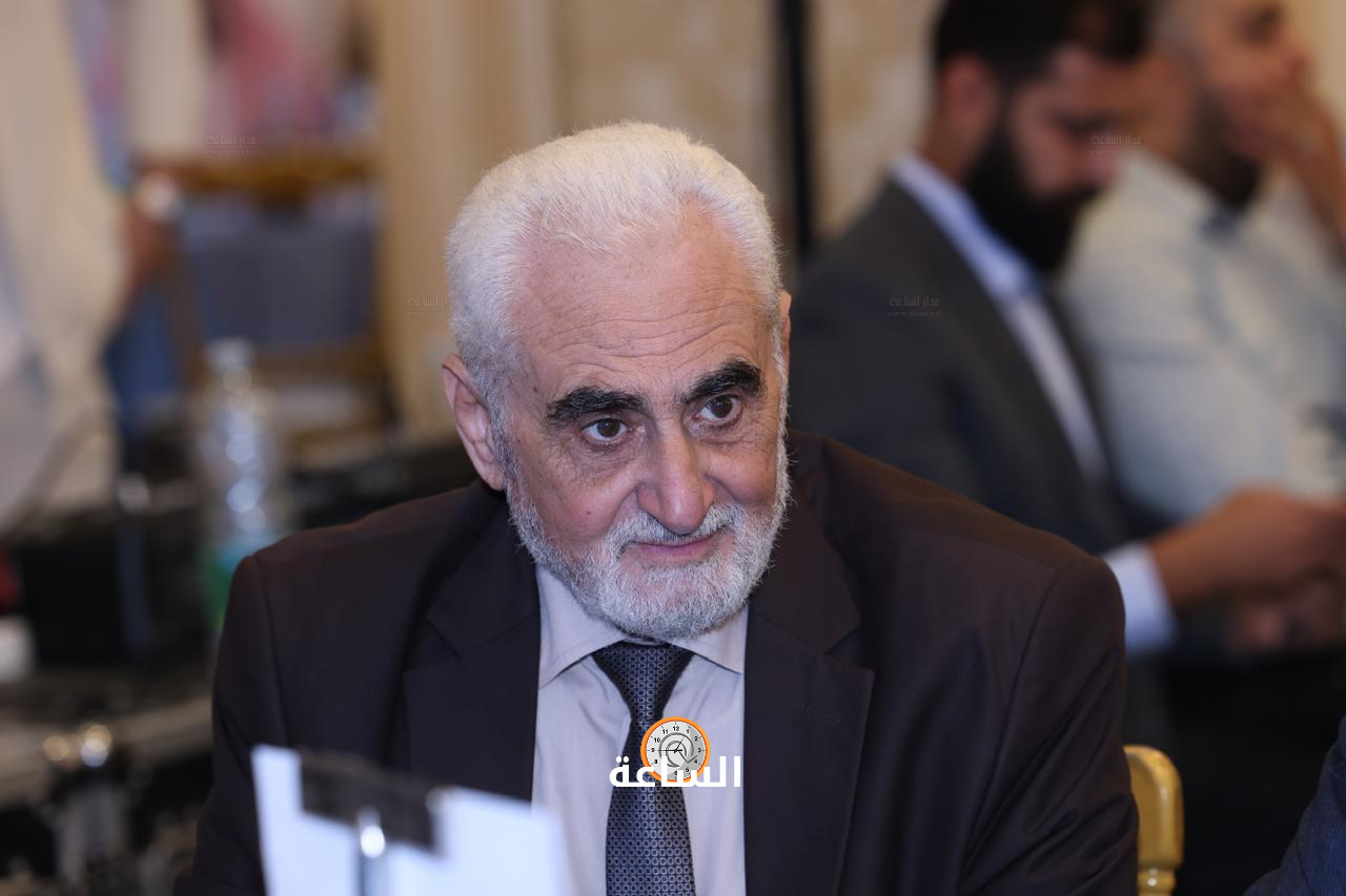 Madar Al-Saa Images 0.5362892486346624