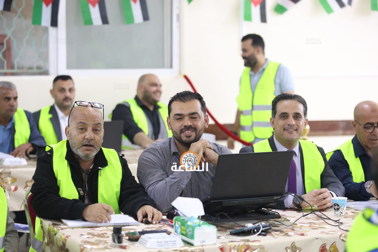 Madar Al-Saa Images 0.8494934399251483