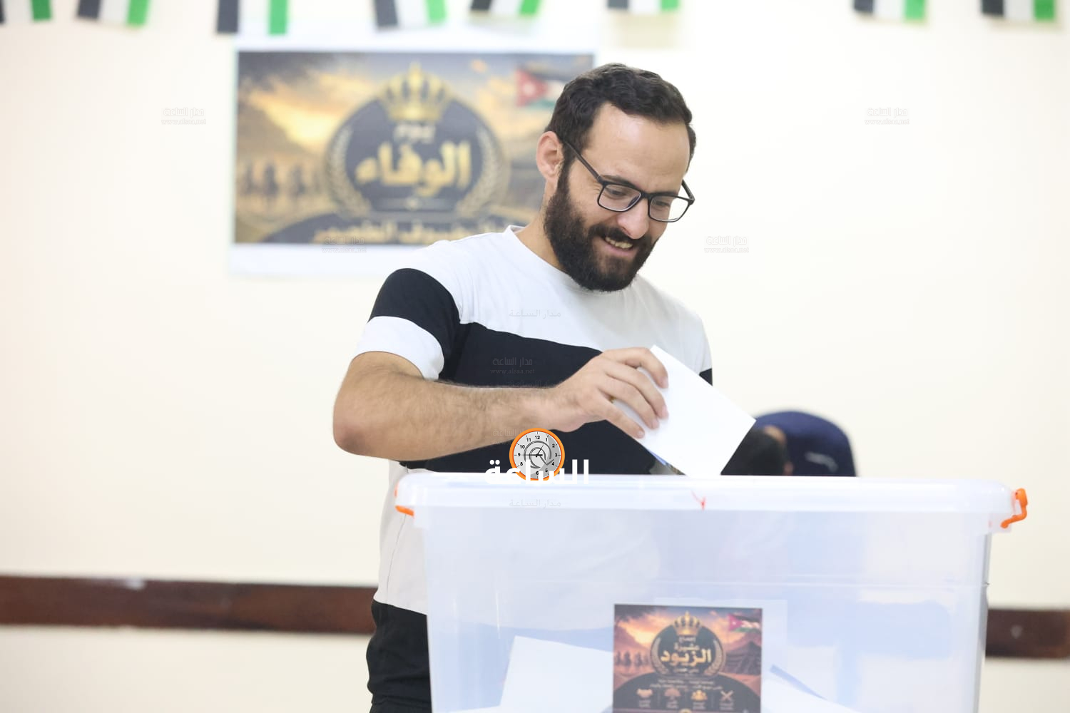Madar Al-Saa Images 0.43403718952452797