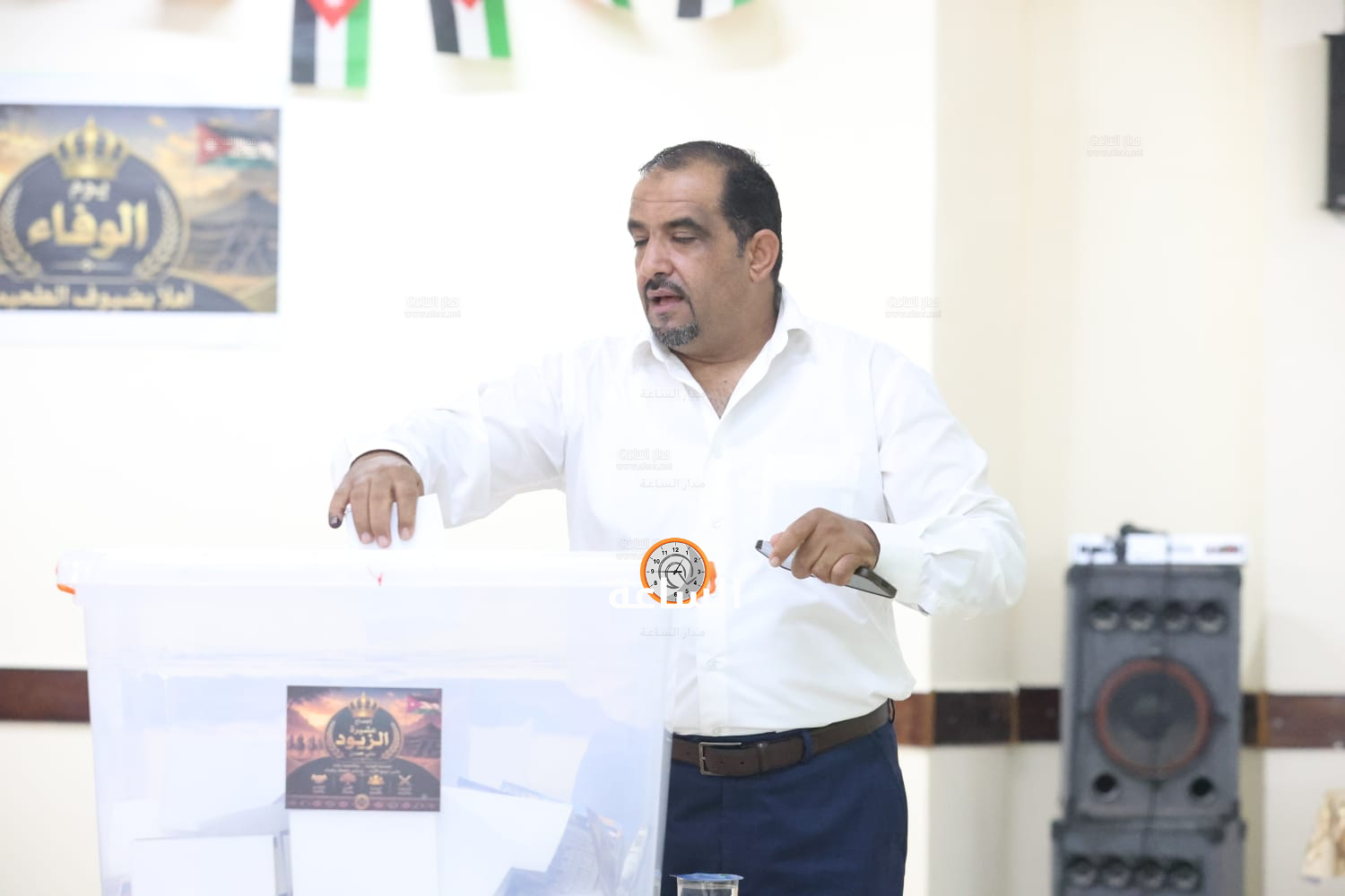 Madar Al-Saa Images 0.15546294620996248