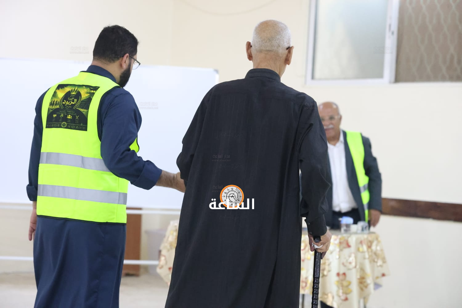 Madar Al-Saa Images 0.9415335866906369