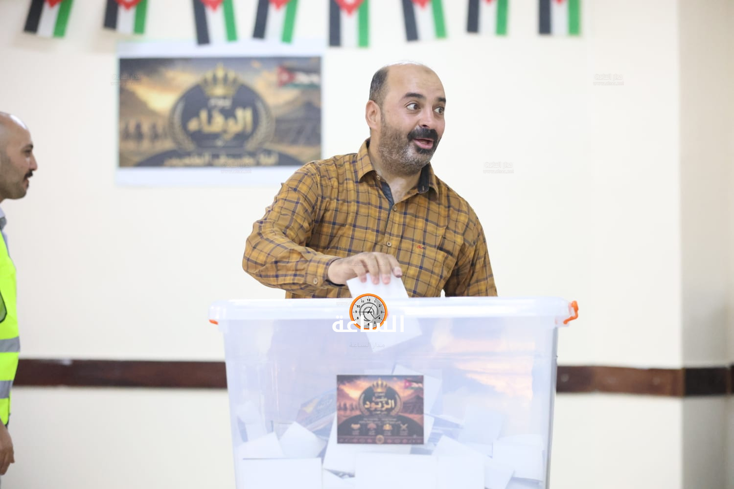 Madar Al-Saa Images 0.2776265346229164