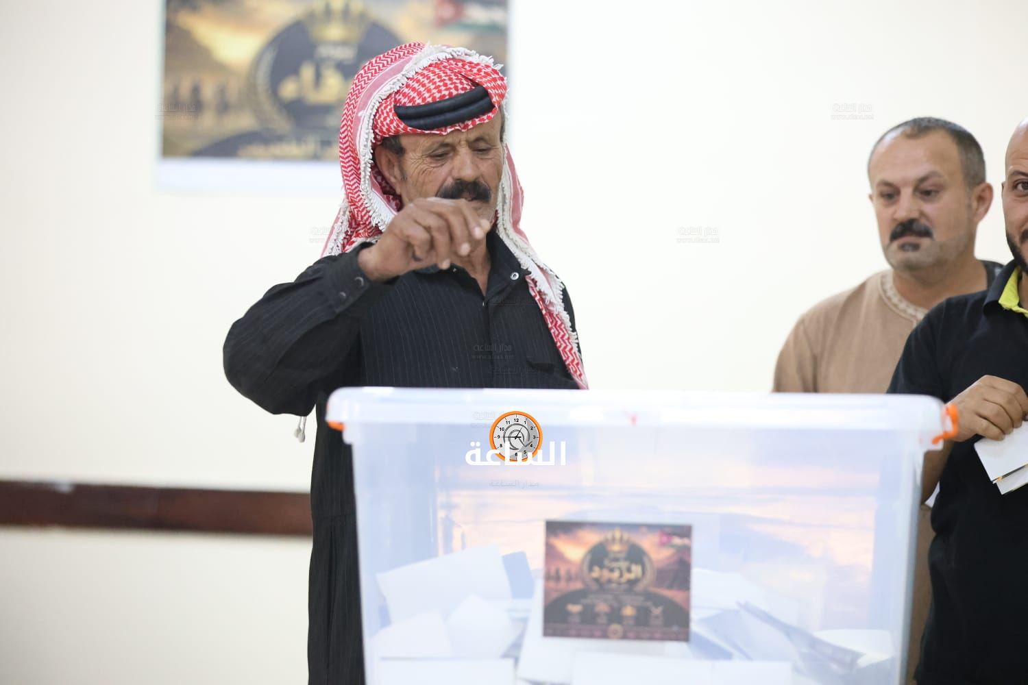 Madar Al-Saa Images 0.7782533049758026