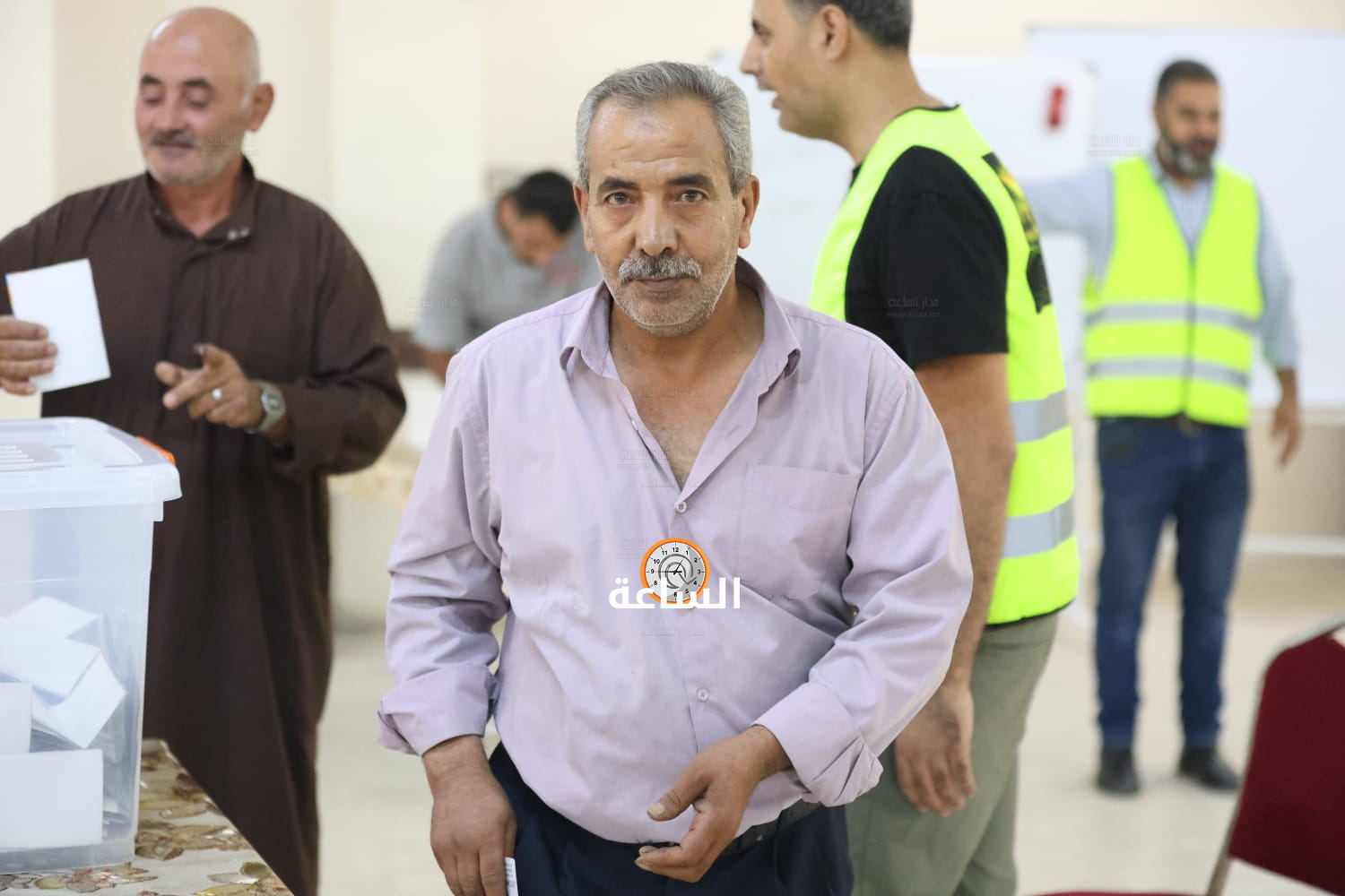 Madar Al-Saa Images 0.8313972471580036