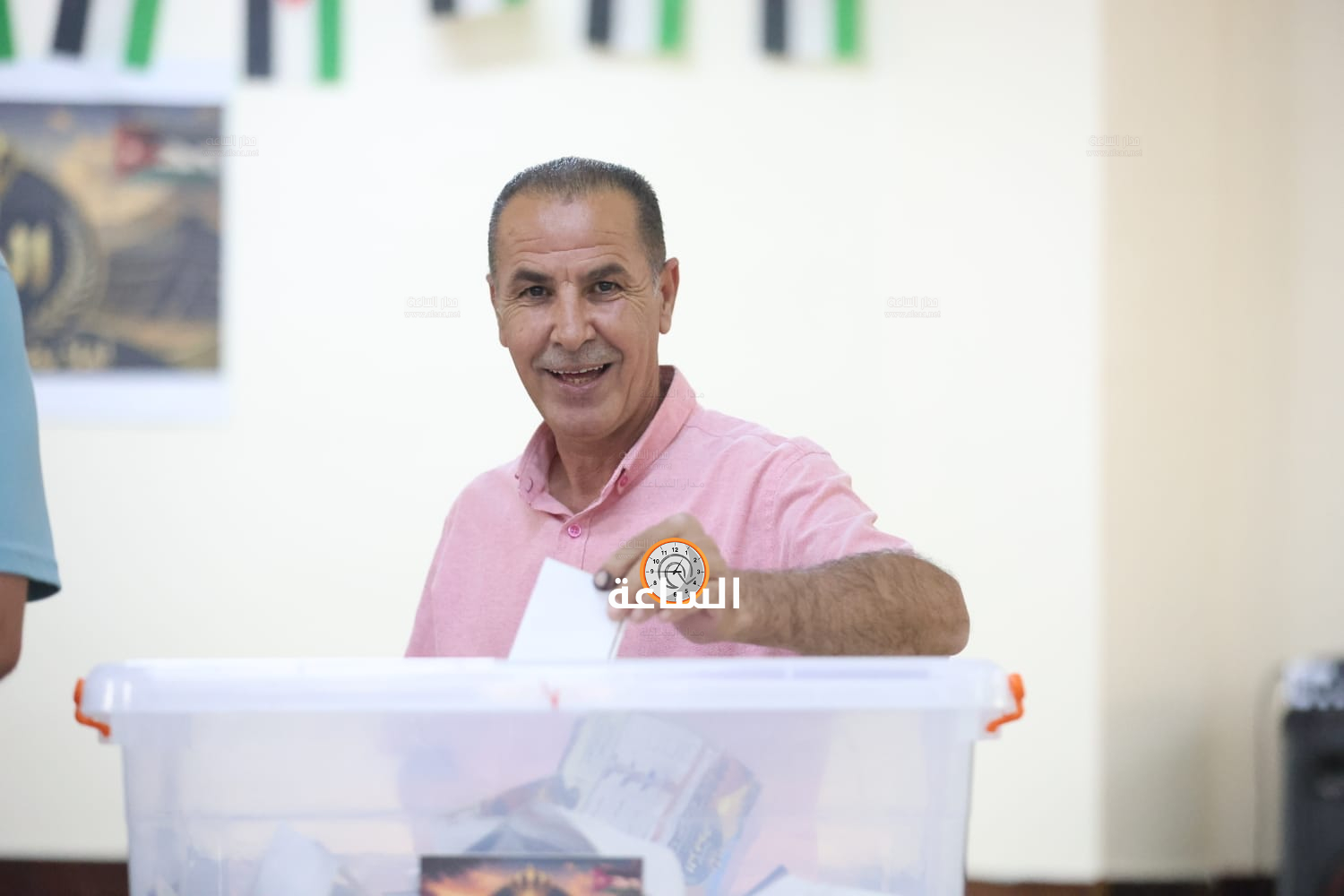 Madar Al-Saa Images 0.8576650302199389