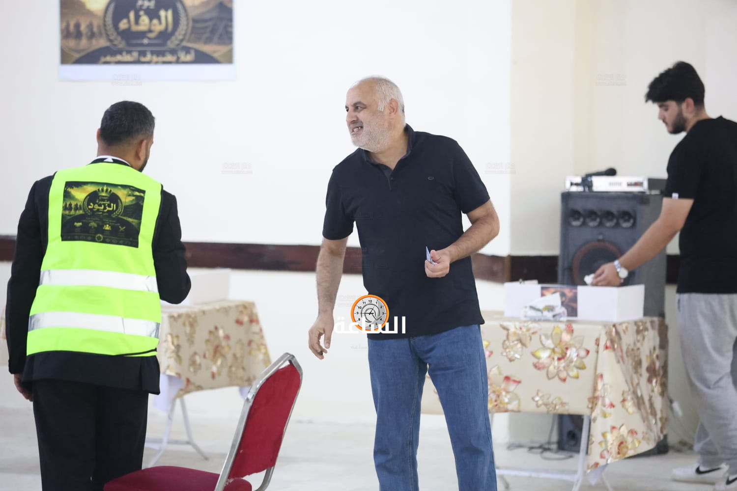 Madar Al-Saa Images 0.07122151483389183
