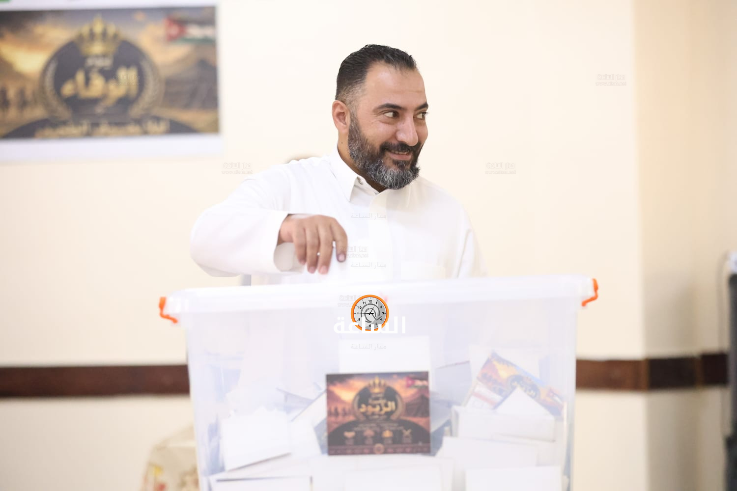 Madar Al-Saa Images 0.5933758937348137