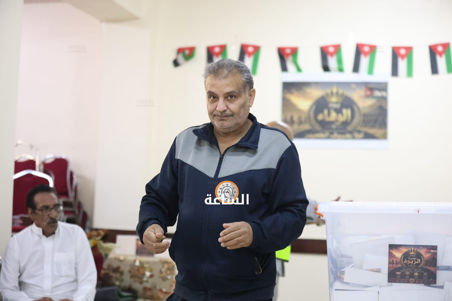 Madar Al-Saa Images 0.37670103950242284