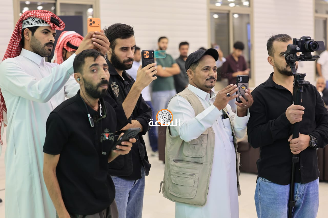 Madar Al-Saa Images 0.9945910217733647