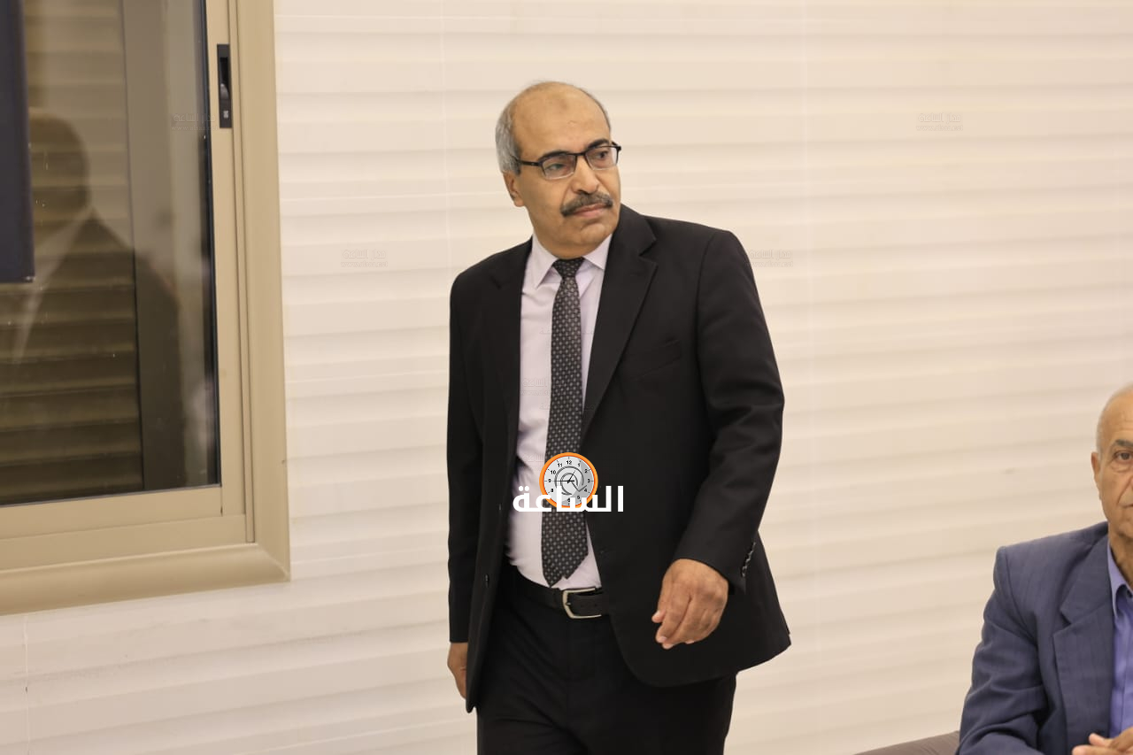 Madar Al-Saa Images 0.3026599885650241