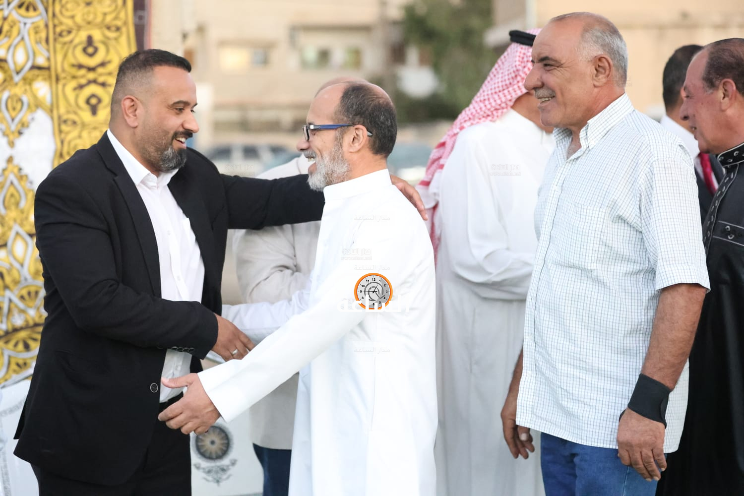 Madar Al-Saa Images 0.5079436259692665