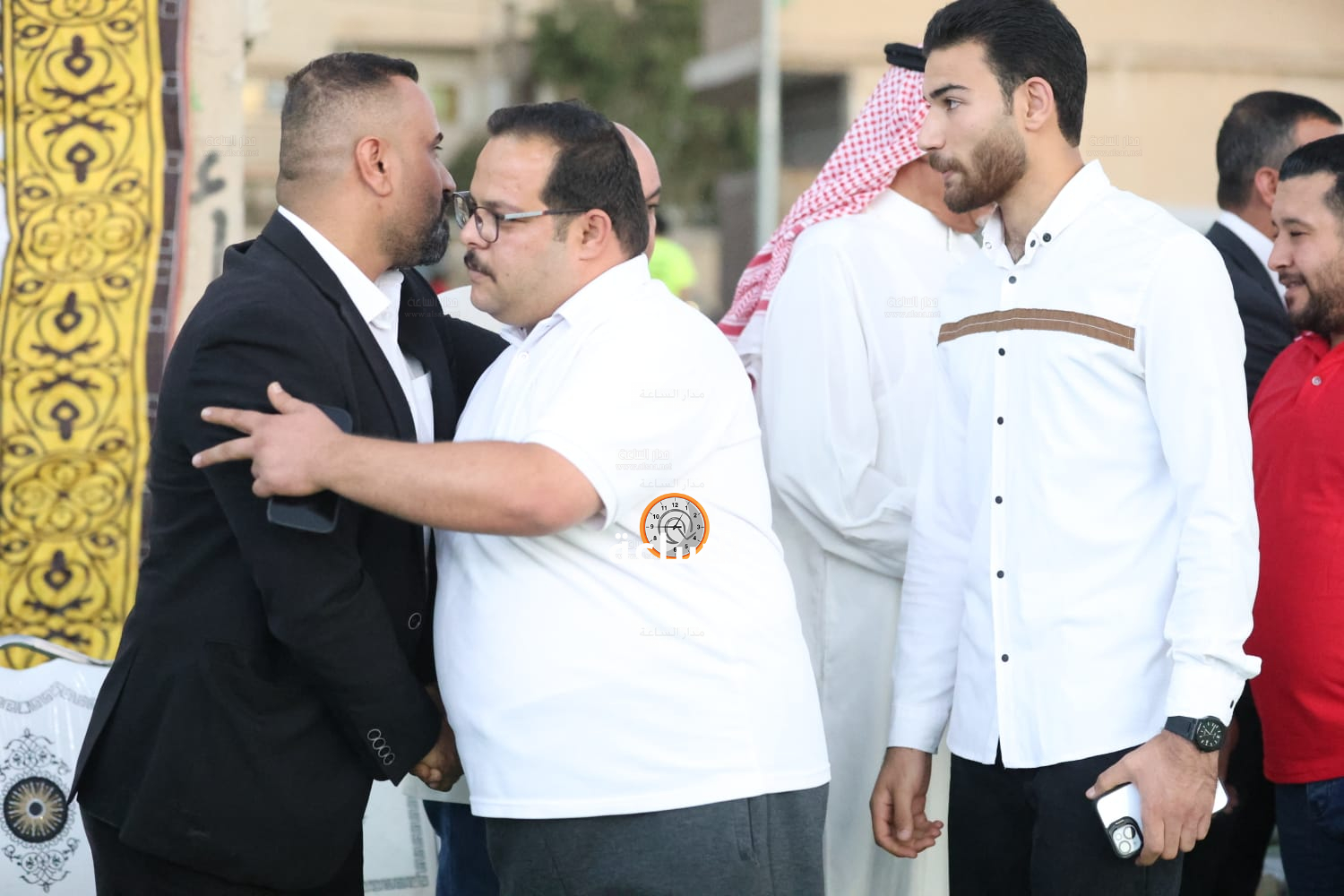 Madar Al-Saa Images 0.6377638889217215