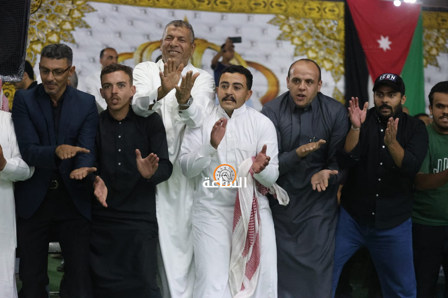 Madar Al-Saa Images 0.43319608936069165
