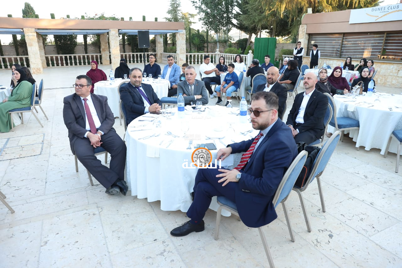 Madar Al-Saa Images 0.17234833266647198