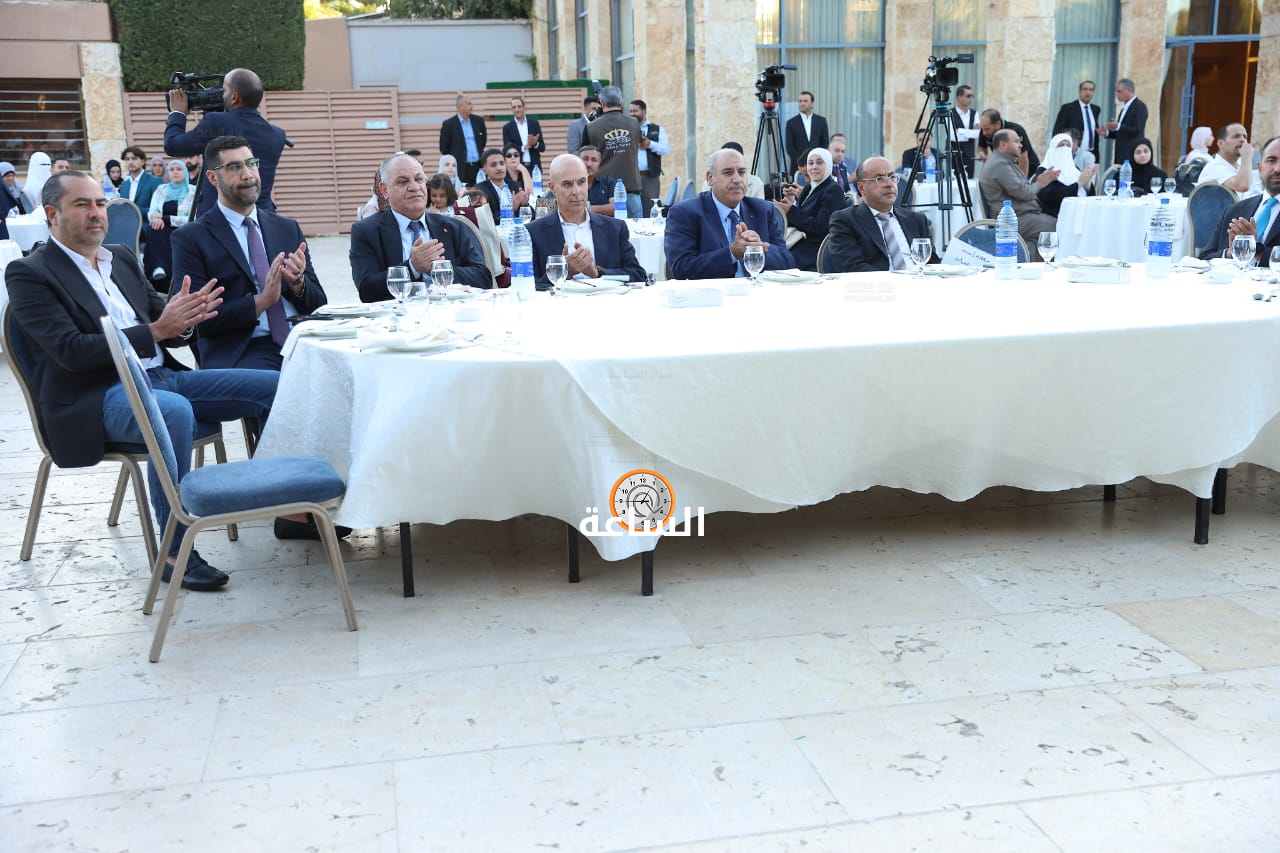 Madar Al-Saa Images 0.22716931344560554