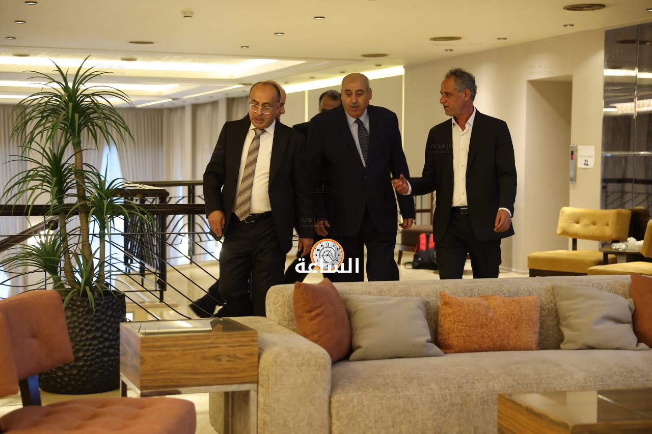 Madar Al-Saa Images 0.5802800044211742