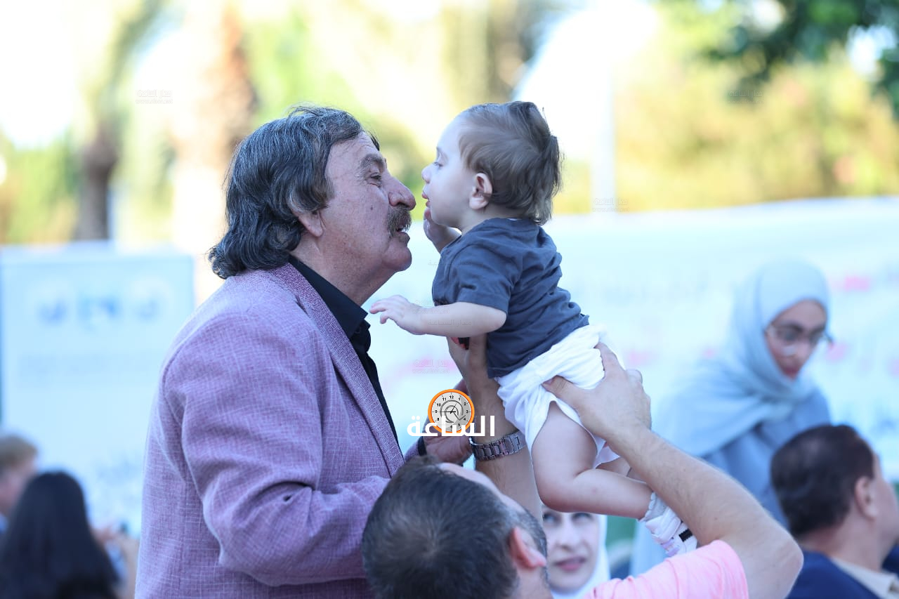 Madar Al-Saa Images 0.24937022408459186